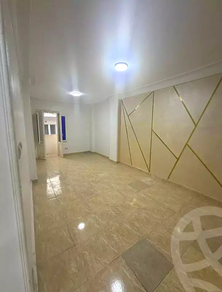 https://aqarmap.com.eg/ar/listing/7307765-for-sale-alexandria-al-agamy-lbytsh
