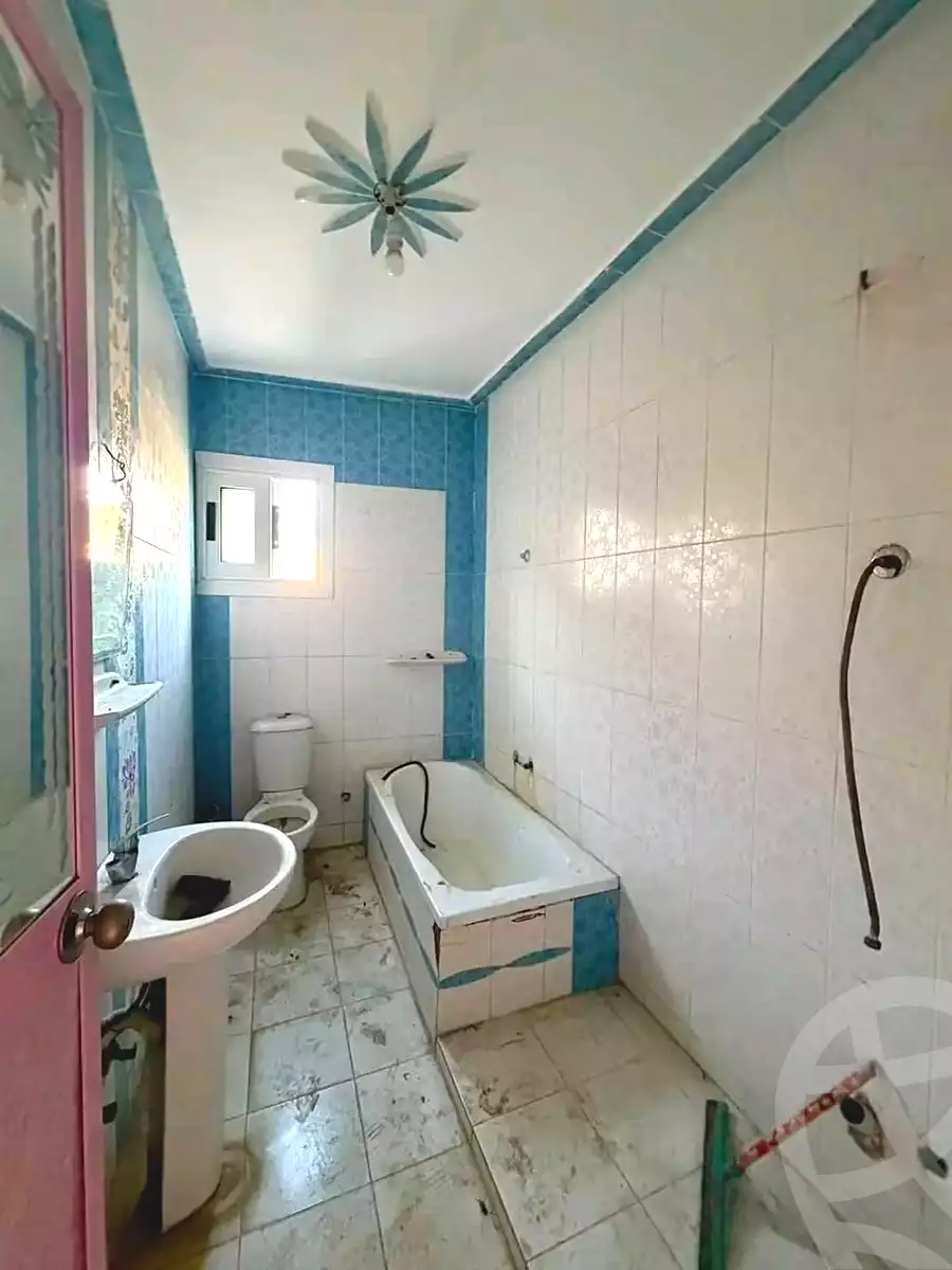 https://aqarmap.com.eg/en/listing/7308013-for-sale-alexandria-al-agamy-lbytsh-al-samalehy-2-st