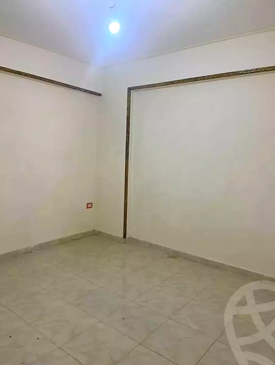 https://aqarmap.com.eg/en/listing/7308047-for-sale-alexandria-al-agamy-el-hanouvel-el-kholafaa-el-rashdeen-st