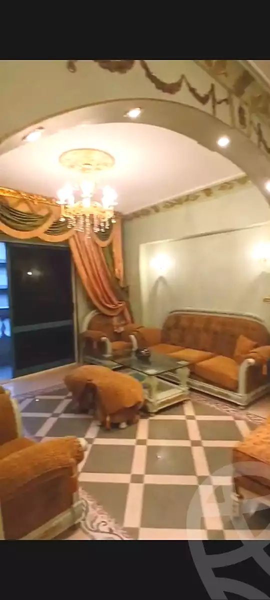 https://aqarmap.com.eg/ar/listing/7308148-for-sale-alexandria-miami-iskandar-ibrahim-st