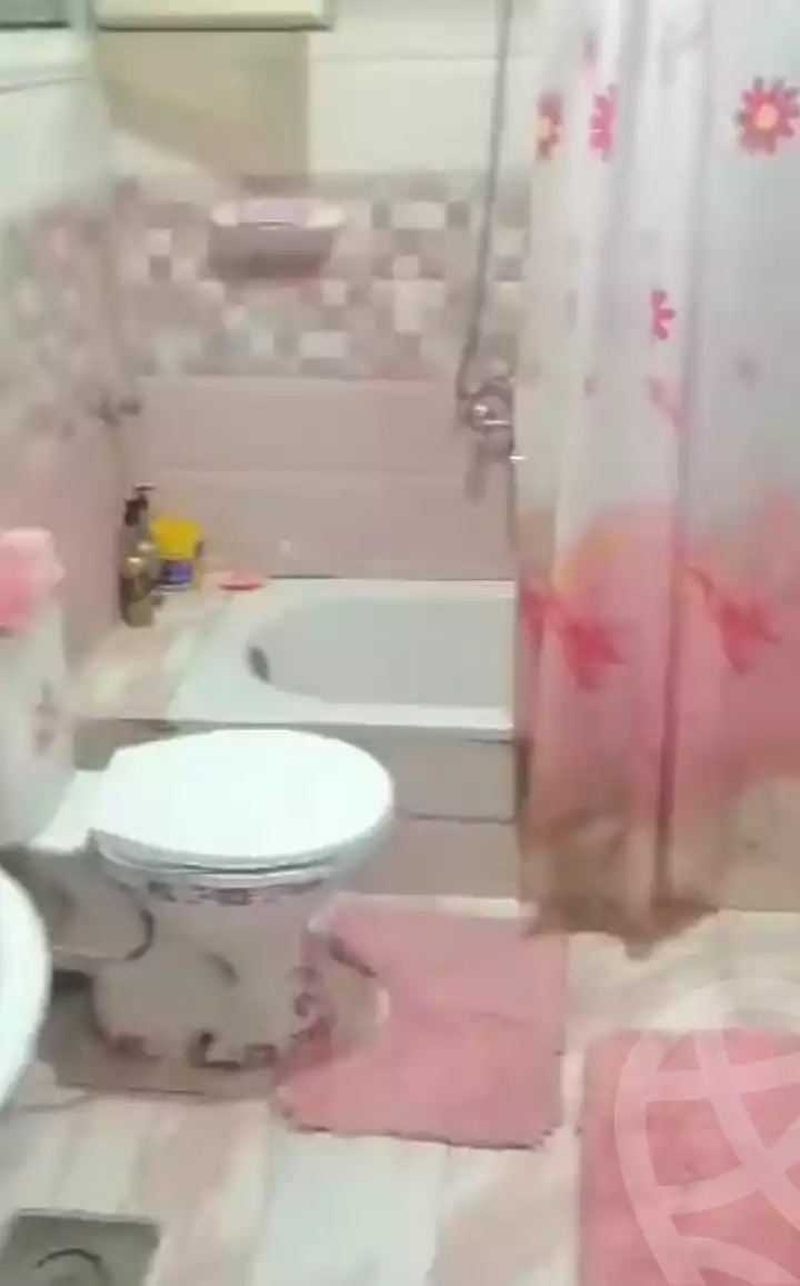 https://aqarmap.com.eg/ar/listing/7308248-for-sale-alexandria-al-agamy-lbytsh-bianchiii