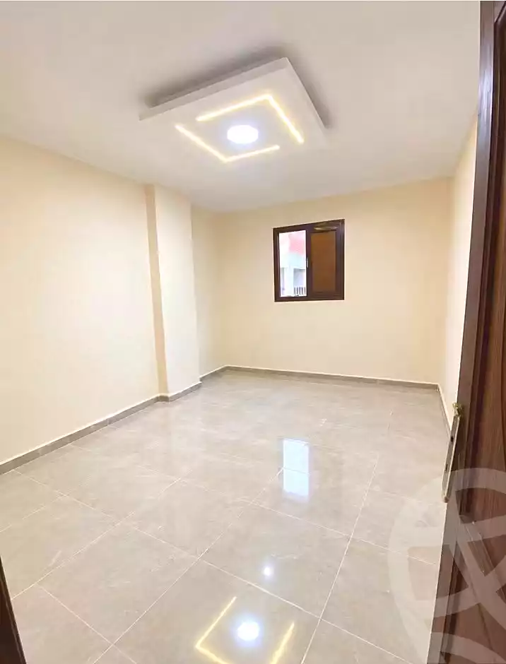 https://aqarmap.com.eg/ar/listing/7308289-for-sale-alexandria-al-agamy-el-hanouvel-radwan-st
