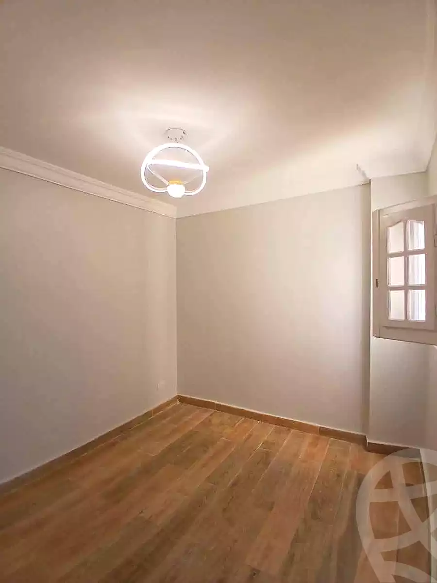 https://aqarmap.com.eg/ar/listing/7308381-for-sale-alexandria-al-agamy-lbytsh-el-zohour-st