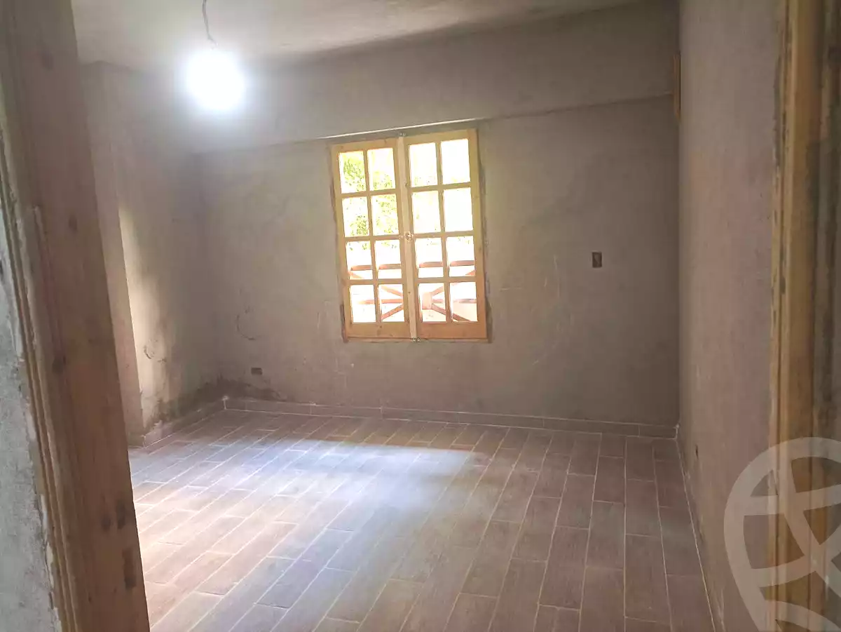 https://aqarmap.com.eg/ar/listing/7308425-for-sale-alexandria-al-agamy-lbytsh-bianchiii-el-bashwat-st