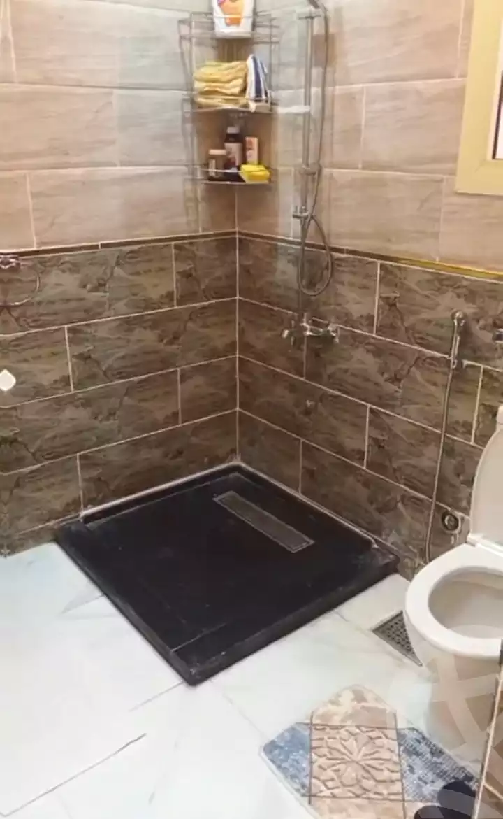 https://aqarmap.com.eg/ar/listing/7308449-for-sale-alexandria-al-agamy-lbytsh-qased-kareem-st
