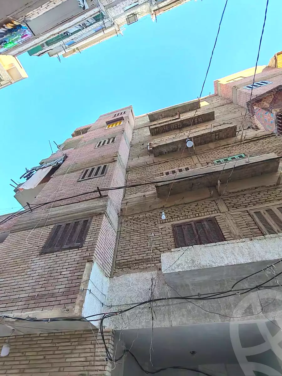 https://aqarmap.com.eg/ar/listing/7308460-for-sale-alexandria-al-agamy-el-hanouvel-el-salam-st