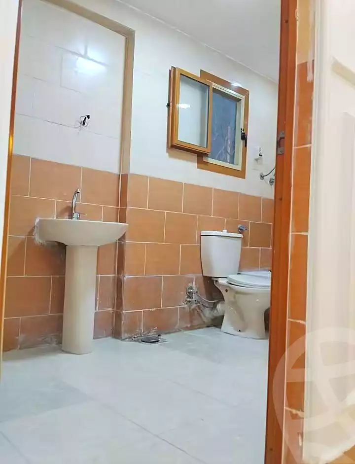 https://aqarmap.com.eg/ar/listing/7308543-for-sale-alexandria-al-agamy-bw-ywsf