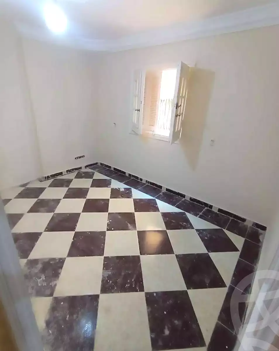 https://aqarmap.com.eg/ar/listing/7297858-for-sale-alexandria-al-agamy-el-hanouvel