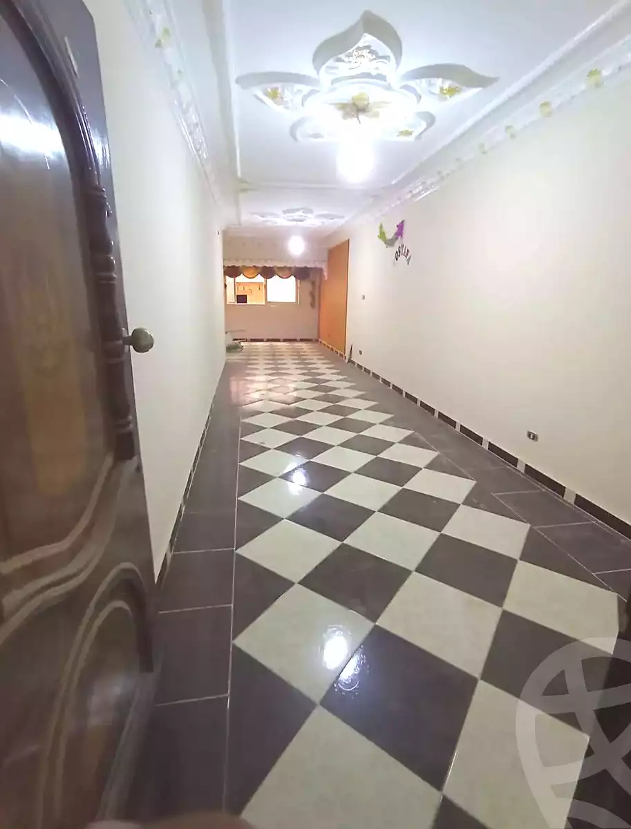 https://aqarmap.com.eg/ar/listing/7297858-for-sale-alexandria-al-agamy-el-hanouvel