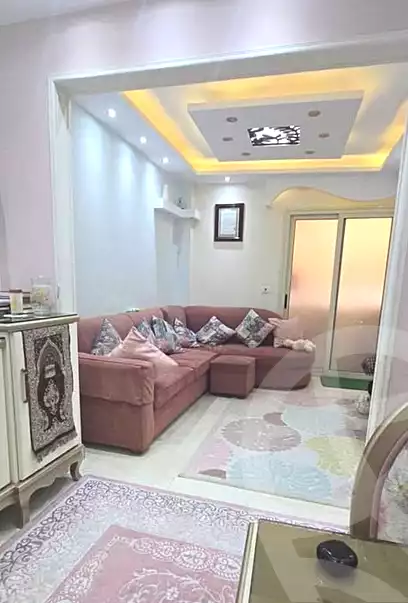 https://aqarmap.com.eg/ar/listing/7308666-for-sale-alexandria-camp-cesar-adfo-st