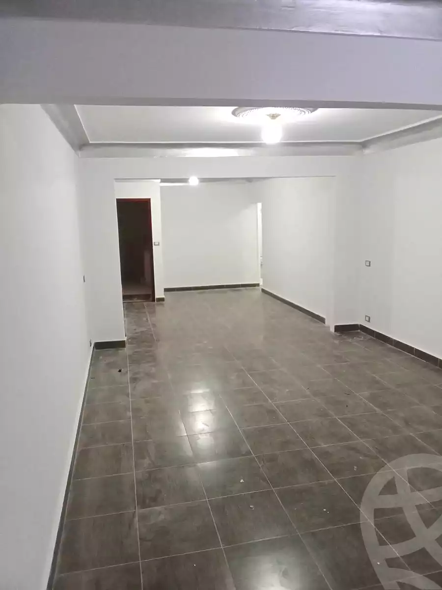 https://aqarmap.com.eg/ar/listing/7308784-for-sale-alexandria-al-agamy-el-hanouvel