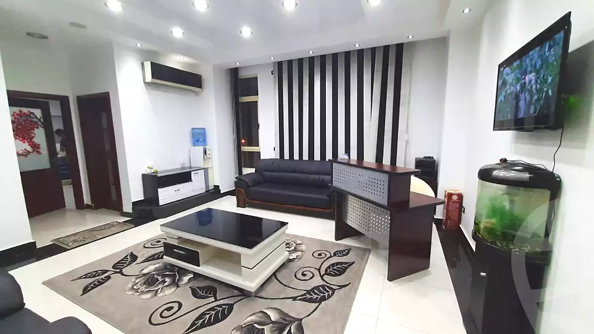 https://aqarmap.com.eg/ar/listing/7309031-for-sale-cairo-el-sheikh-zayed-city-compounds-rawdet-zayed