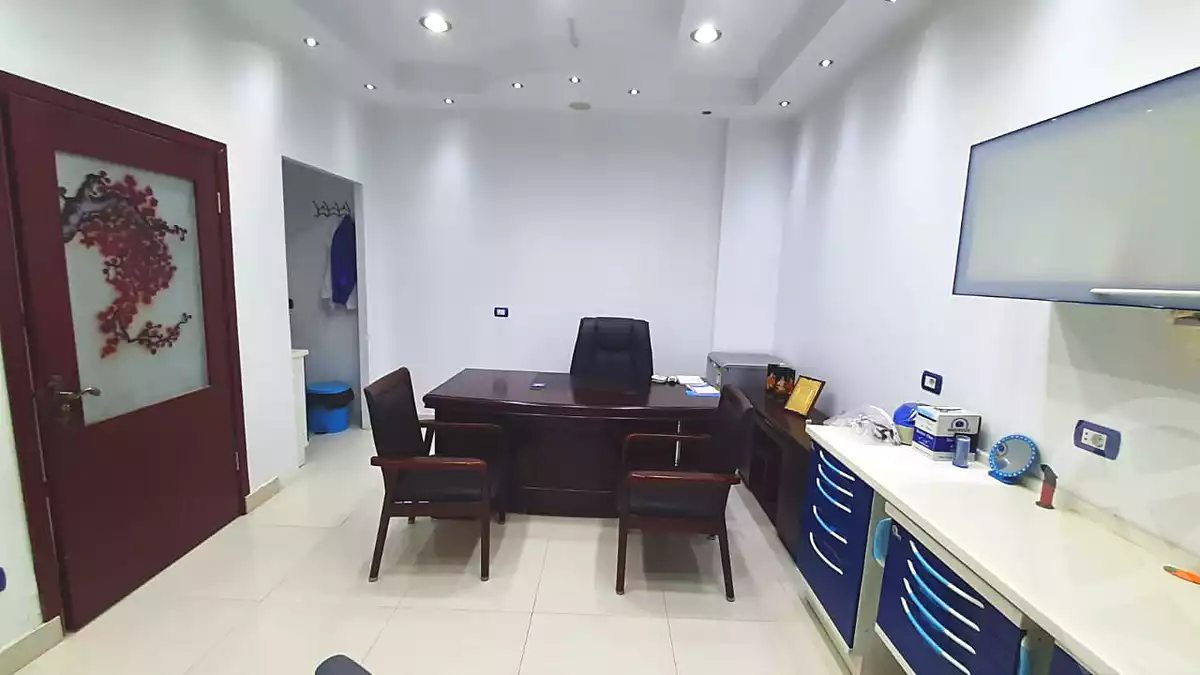 https://aqarmap.com.eg/ar/listing/7309031-for-sale-cairo-el-sheikh-zayed-city-compounds-rawdet-zayed