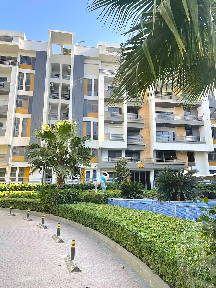 https://aqarmap.com.eg/en/listing/7309295-for-sale-cairo-new-cairo-compounds-the-icon-gardens-compound-style-home