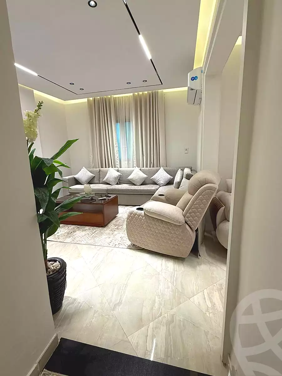 https://aqarmap.com.eg/ar/listing/7309754-for-sale-cairo-new-cairo-el-banafsg-el-banafsag-omarat-al-gabri-st