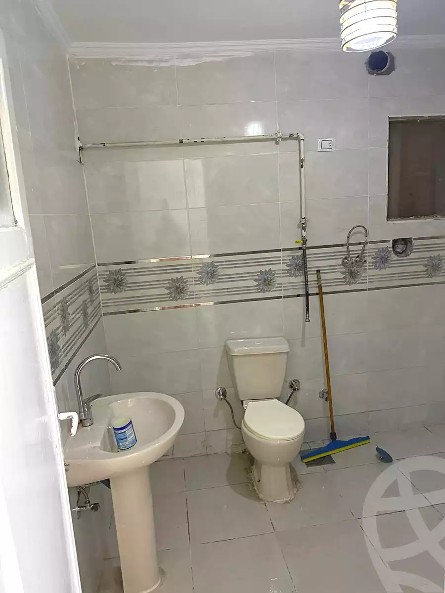 https://aqarmap.com.eg/ar/listing/7309860-for-sale-cairo-helwan-hadayek-helwan-masaken-el-dobat