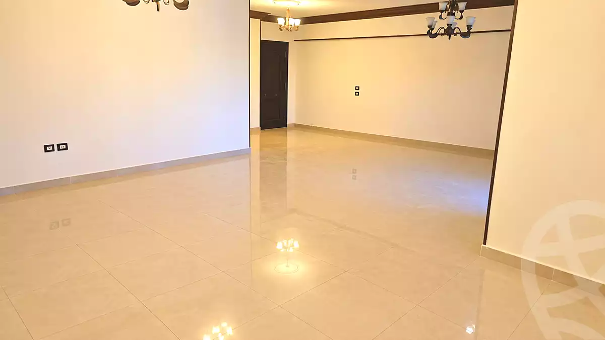 https://aqarmap.com.eg/ar/listing/7309941-for-sale-cairo-new-cairo-el-narges-el-narges-omarat-abdul-rahman-al-rafie-st