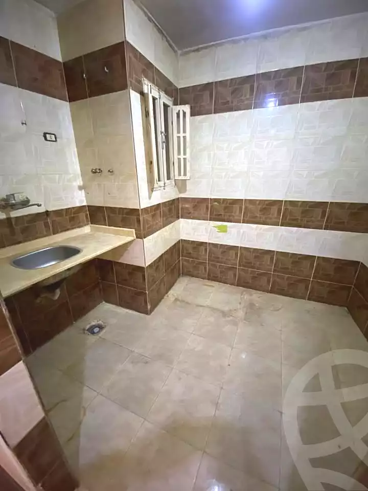 https://aqarmap.com.eg/en/listing/7310098-for-rent-cairo-el-haram-shareaa-khatem-el-morsalen