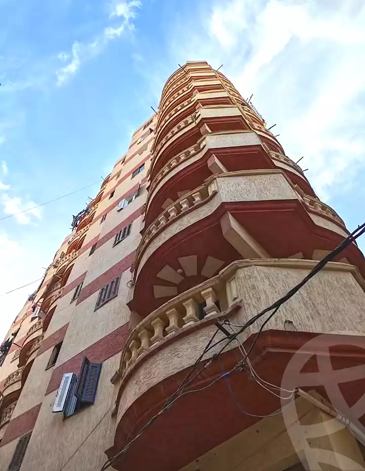 https://aqarmap.com.eg/ar/listing/7310091-for-sale-alexandria-al-agamy-el-hanouvel-el-warsha-st