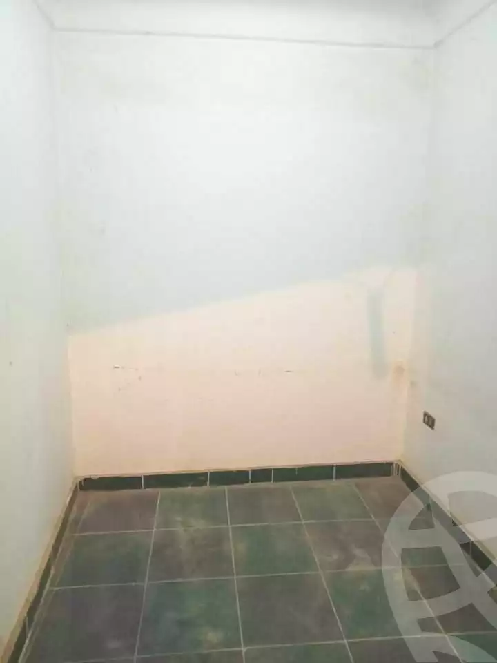 https://aqarmap.com.eg/ar/listing/7310195-for-sale-alexandria-al-agamy-el-hanouvel