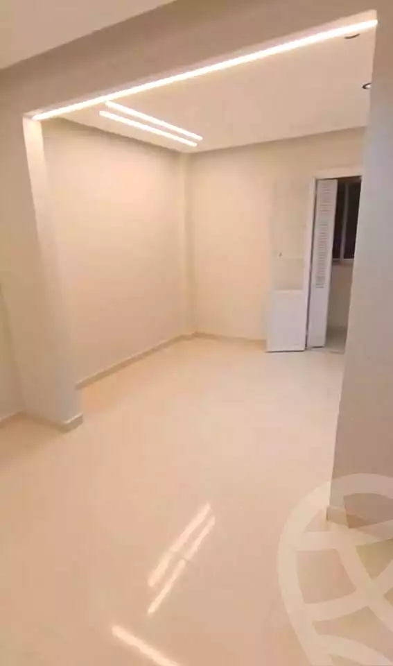 https://aqarmap.com.eg/en/listing/7310300-for-sale-alexandria-fyktwry-el-galaa-st