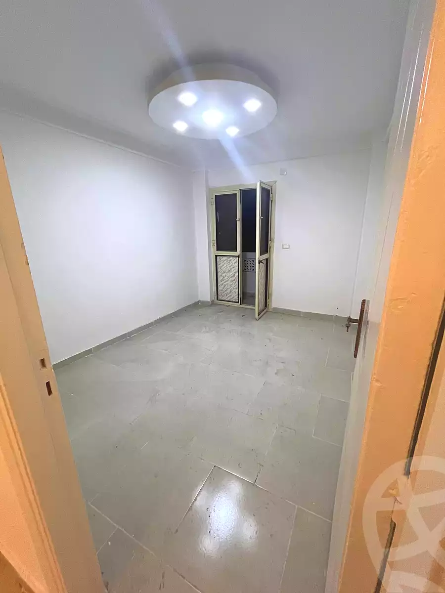 https://aqarmap.com.eg/ar/listing/7310467-for-sale-alexandria-rs-ltyn