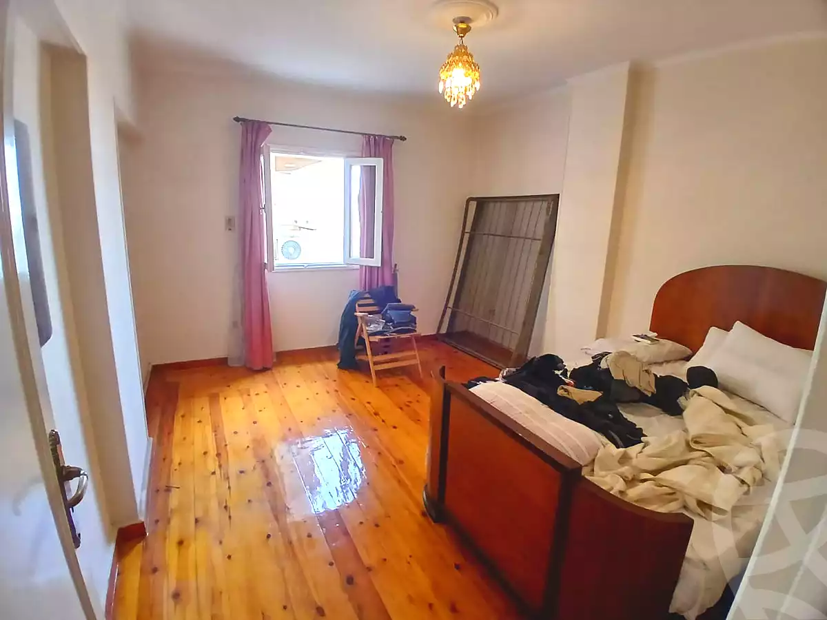 https://aqarmap.com.eg/en/listing/7310827-for-sale-cairo-heliopolis-ard-el-golf-ahmed-aldardery