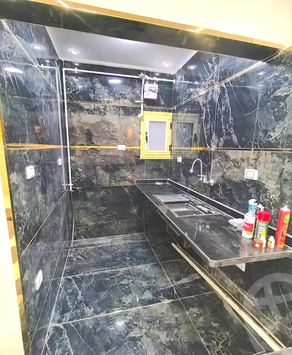 https://aqarmap.com.eg/ar/listing/7310860-for-sale-alexandria-el-asafra-shr-45