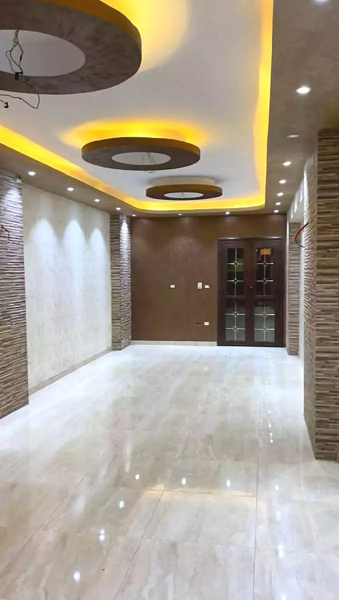 https://aqarmap.com.eg/ar/listing/7310983-for-sale-cairo-el-zaytun-hlmy-lzytwn-ibn-el-hakam-sq