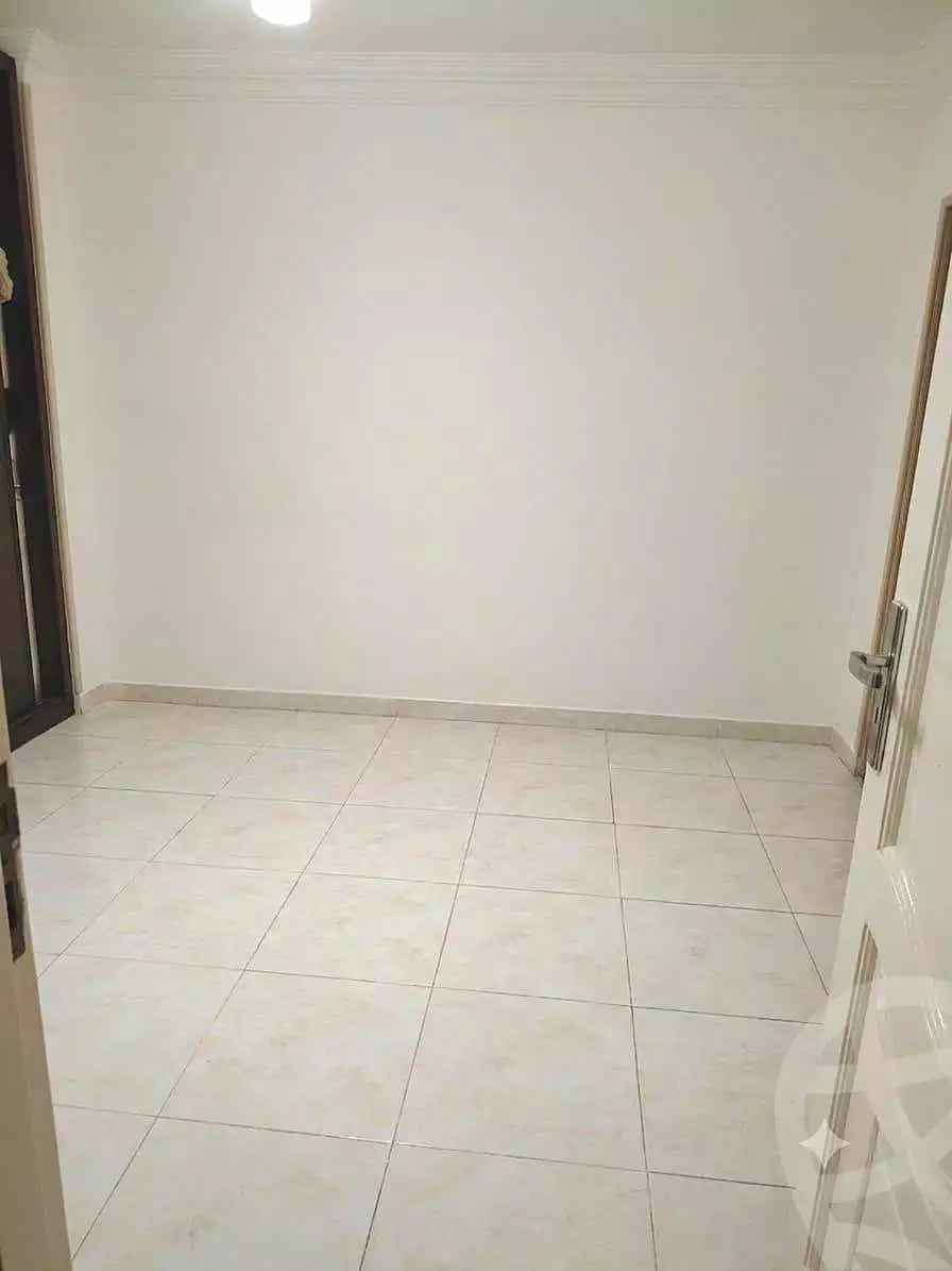 https://aqarmap.com.eg/ar/listing/7311106-for-rent-cairo-helwan-helwan-el-sharkeya-thabit-basha-st