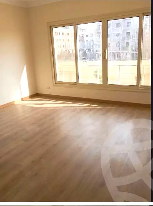 4 BR Townhouse in Grand Heights, photo 7 of 12