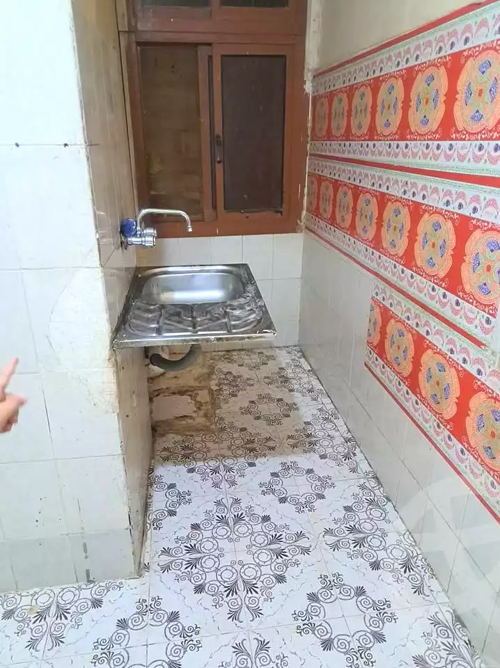 https://aqarmap.com.eg/en/listing/7311259-for-rent-cairo-15th-of-may-mjwr-19