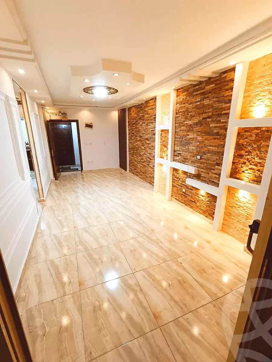 https://aqarmap.com.eg/ar/listing/7311546-for-sale-alexandria-sydy-bshr-sydy-bshr-bhry-shr-mhmwd-l-yswy