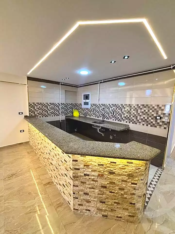https://aqarmap.com.eg/ar/listing/7311583-for-sale-alexandria-sydy-bshr-sydy-bshr-bhry-khalil-hamada-st