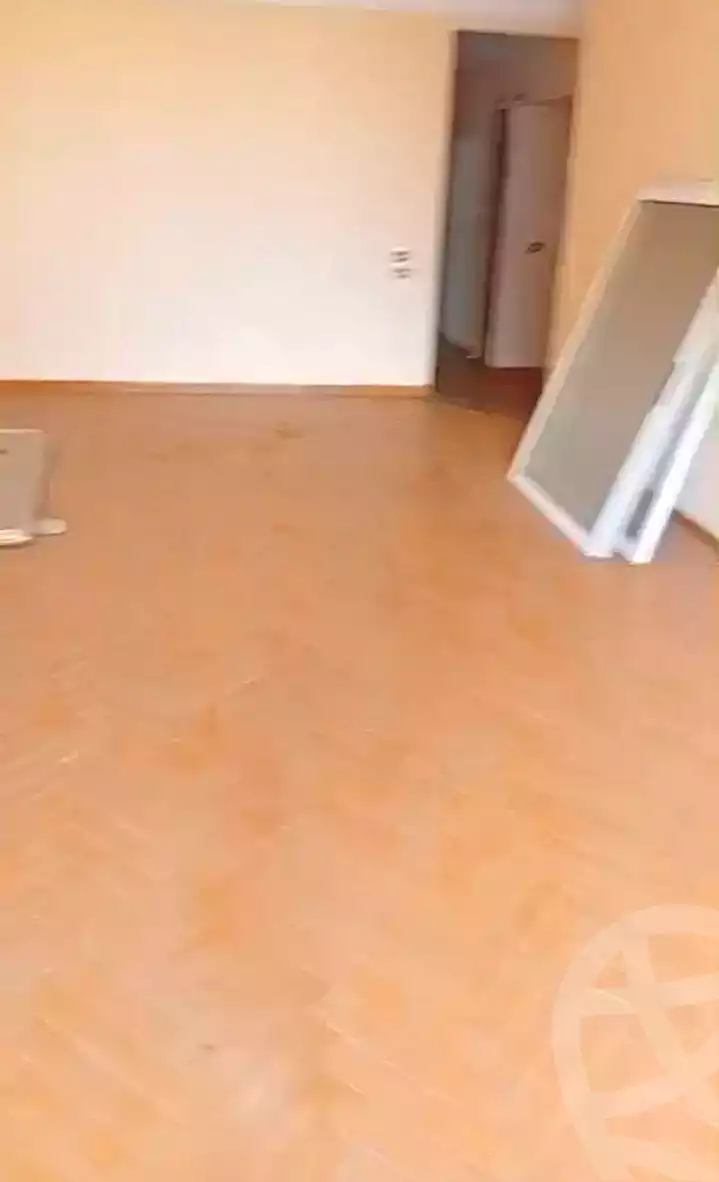 https://aqarmap.com.eg/ar/listing/7312060-for-rent-alexandria-smouha