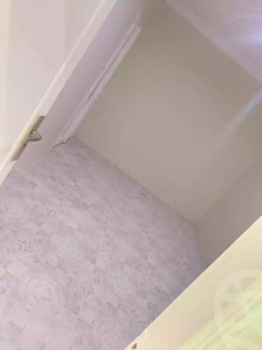 https://aqarmap.com.eg/en/listing/7312111-for-sale-cairo-helwan-helwan-el-sharkeya-thabit-basha-st