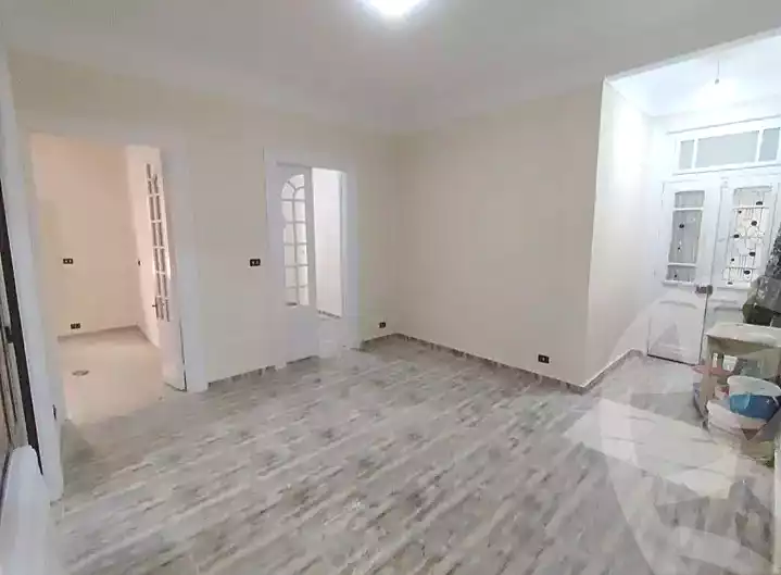 https://aqarmap.com.eg/ar/listing/7312179-for-rent-alexandria-sporting-shr-bwr-s-yd