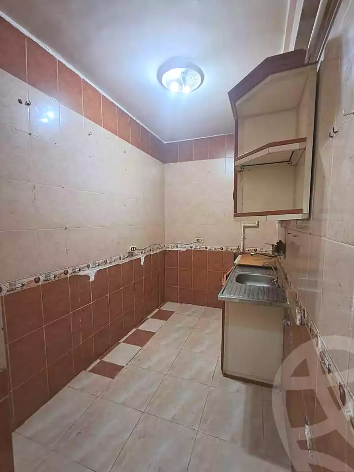 https://aqarmap.com.eg/ar/listing/7312303-for-sale-alexandria-sydy-bshr-sydy-bshr-bhry-gamal-abd-el-nasir-st