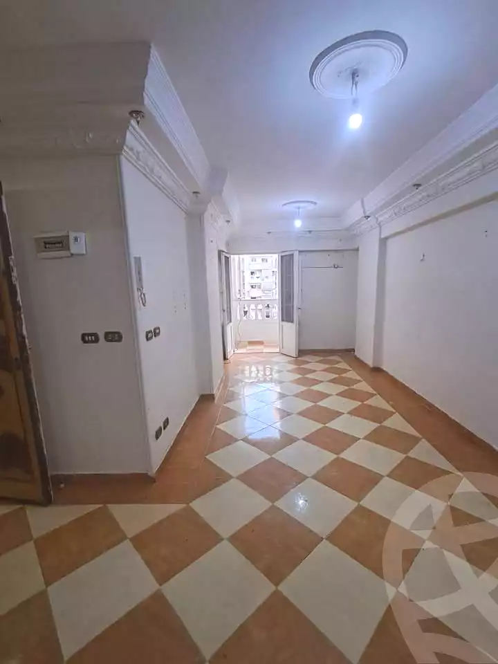 https://aqarmap.com.eg/ar/listing/7312303-for-sale-alexandria-sydy-bshr-sydy-bshr-bhry-gamal-abd-el-nasir-st