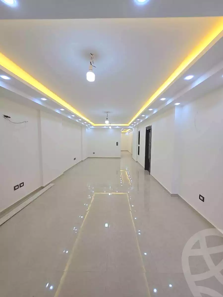 https://aqarmap.com.eg/ar/listing/7312595-for-sale-alexandria-stanley-abd-el-aziz-fahmy-st