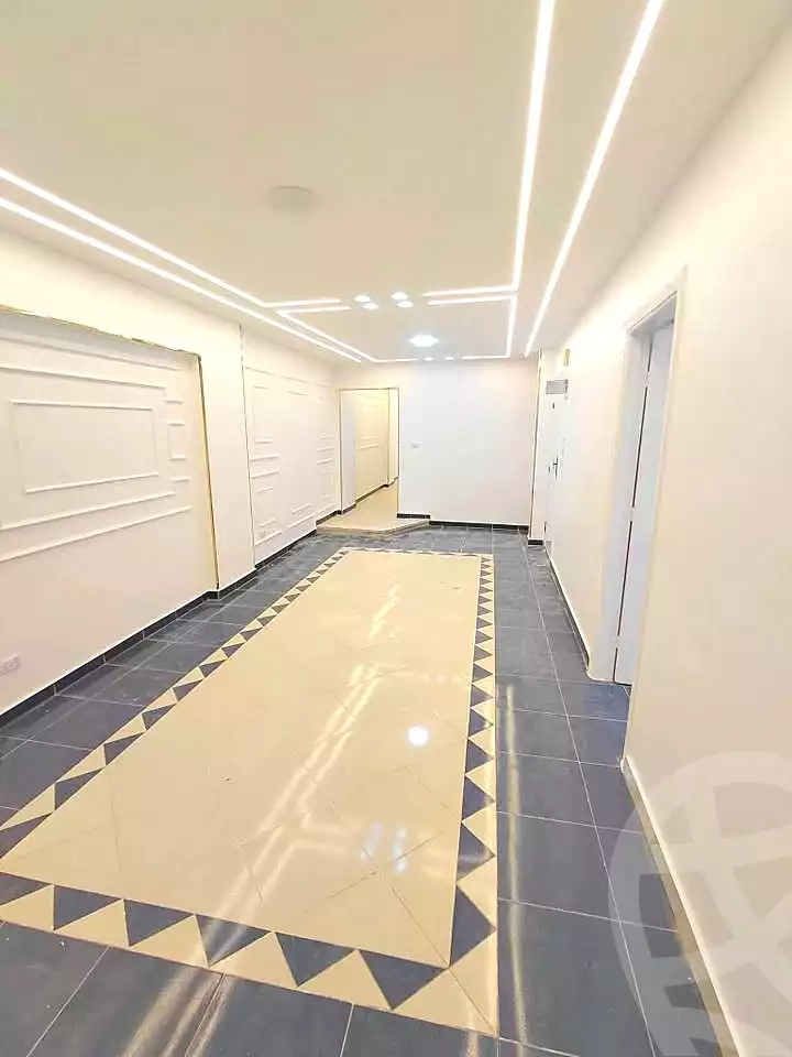 https://aqarmap.com.eg/ar/listing/7312625-for-sale-alexandria-sydy-bshr-sydy-bshr-bhry