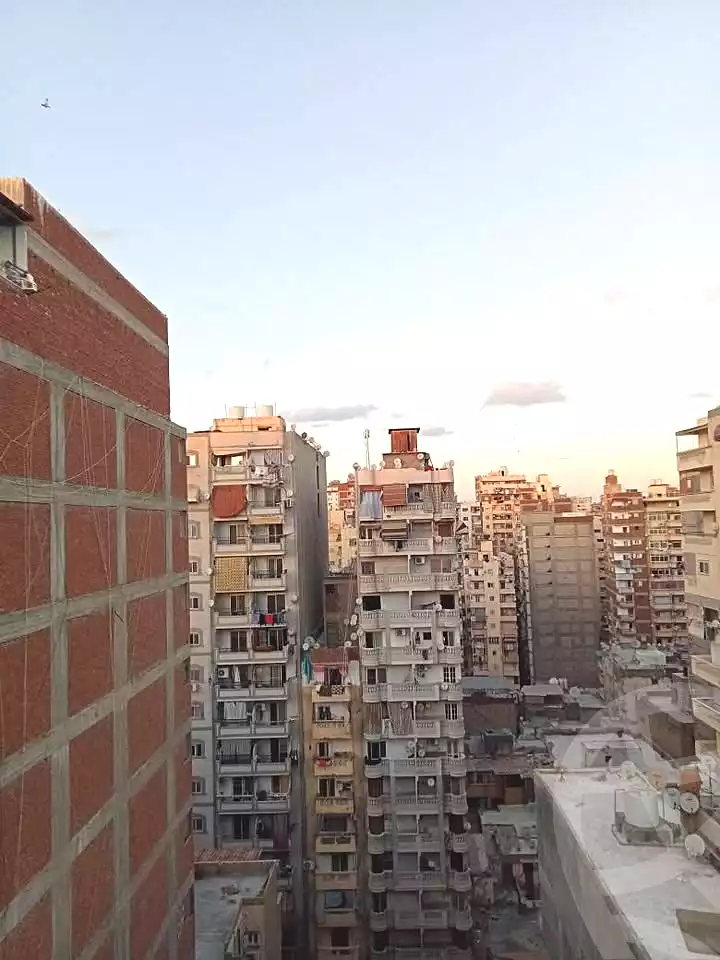 https://aqarmap.com.eg/ar/listing/7312641-for-sale-alexandria-sydy-bshr-sydy-bshr-bhry