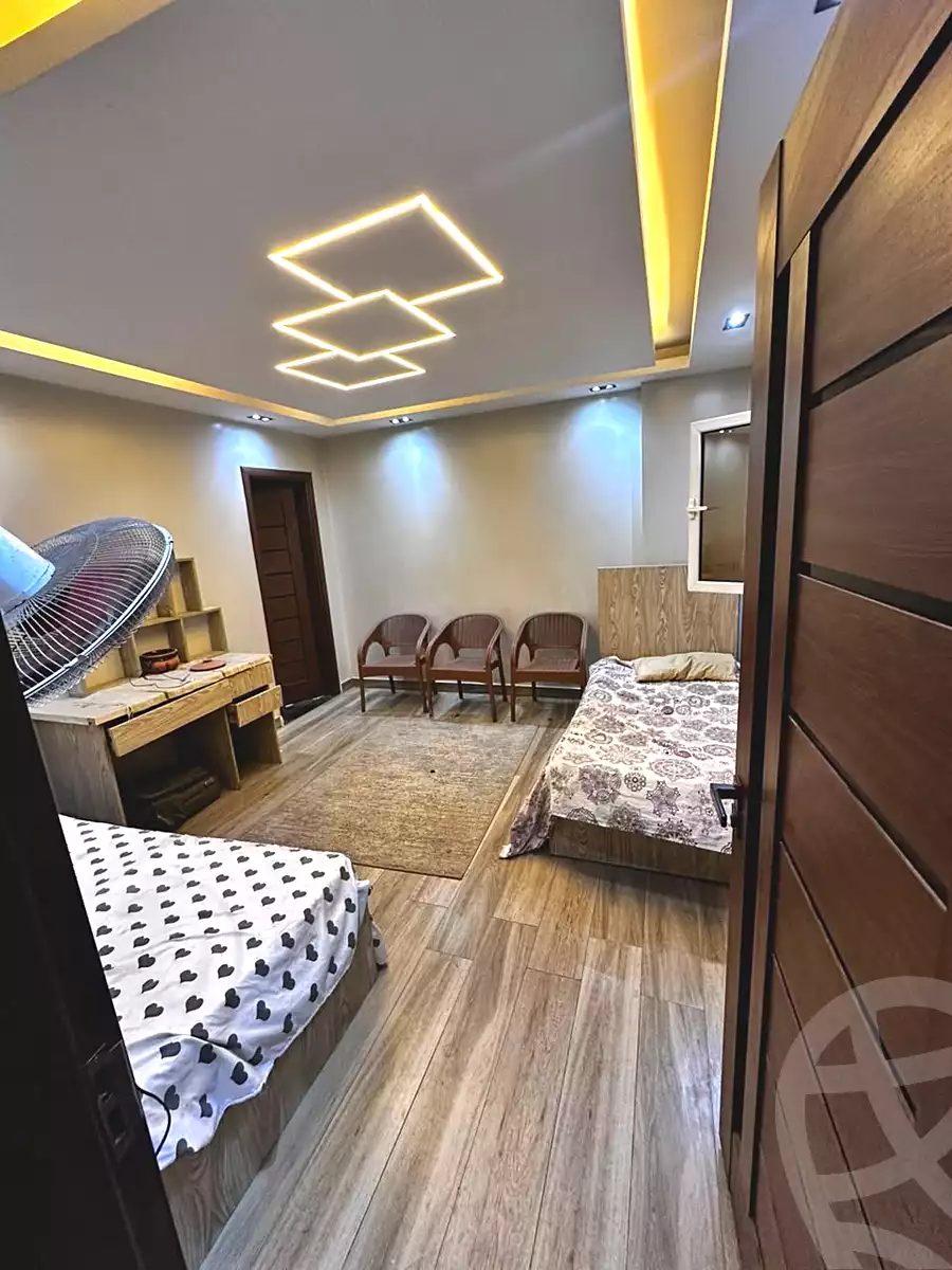 https://aqarmap.com.eg/ar/listing/7312759-for-sale-cairo-el-haram-el-lebeny-soltan-khattab-st