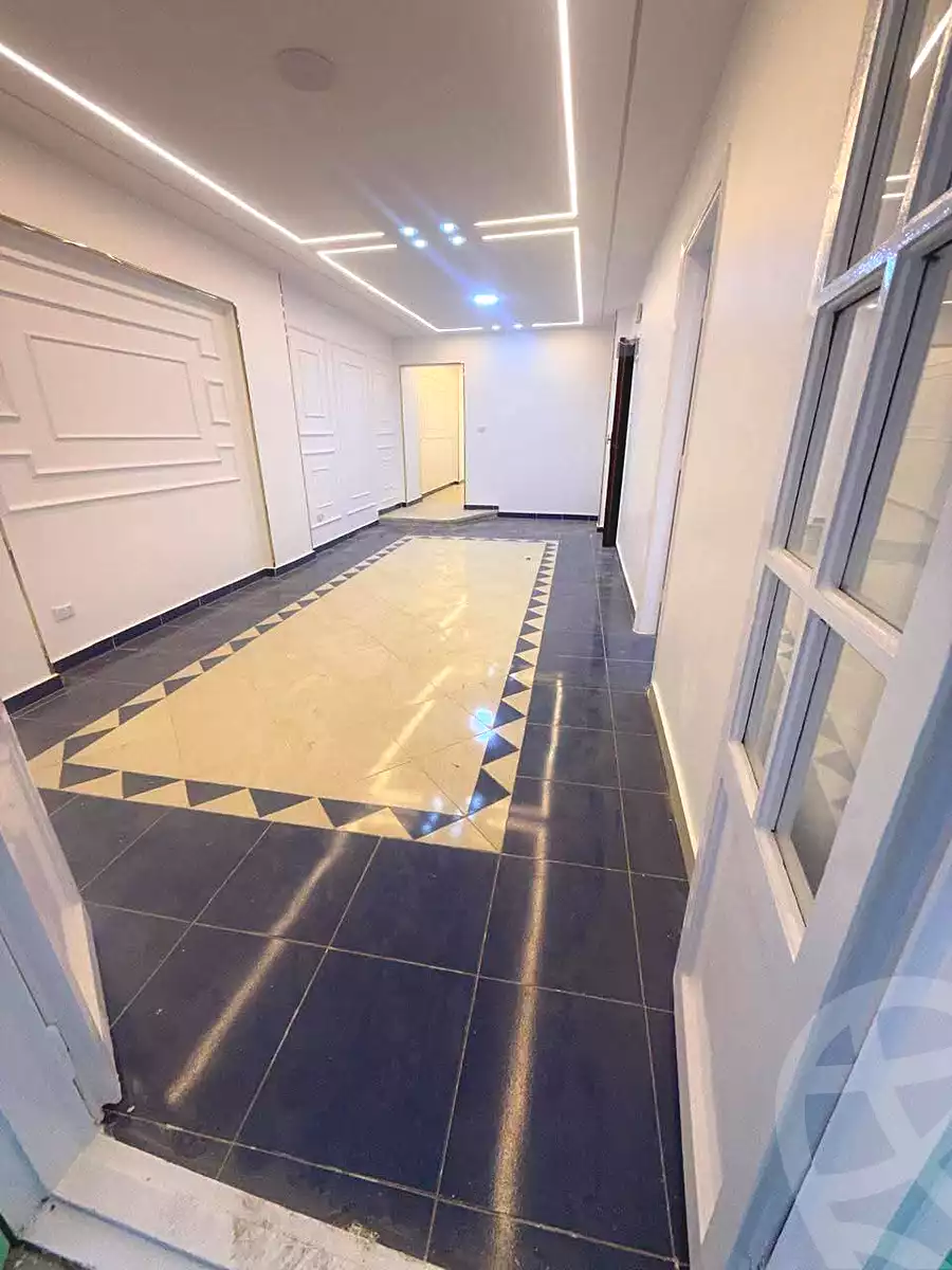 https://aqarmap.com.eg/ar/listing/7308525-for-sale-alexandria-sydy-bshr-sydy-bshr-bhry-shr-khld-bn-lwlyd