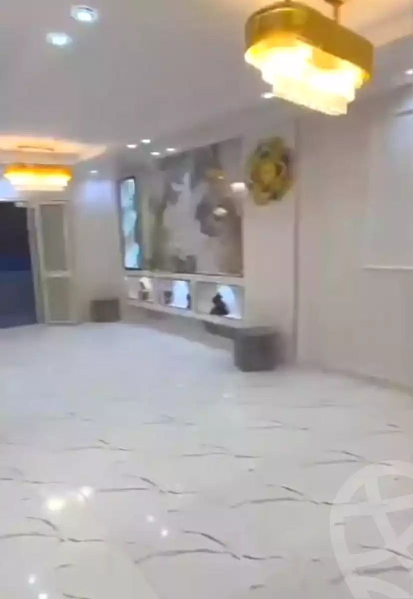 https://aqarmap.com.eg/en/listing/7308335-for-sale-cairo-ain-shams-ahmed-esmat-st
