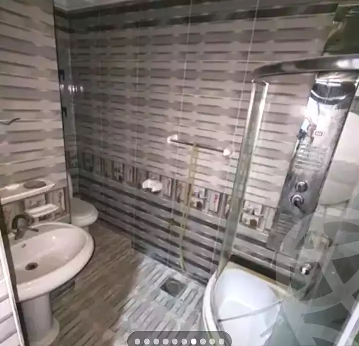 https://aqarmap.com.eg/ar/listing/7313220-for-sale-alexandria-al-agamy-el-hanouvel