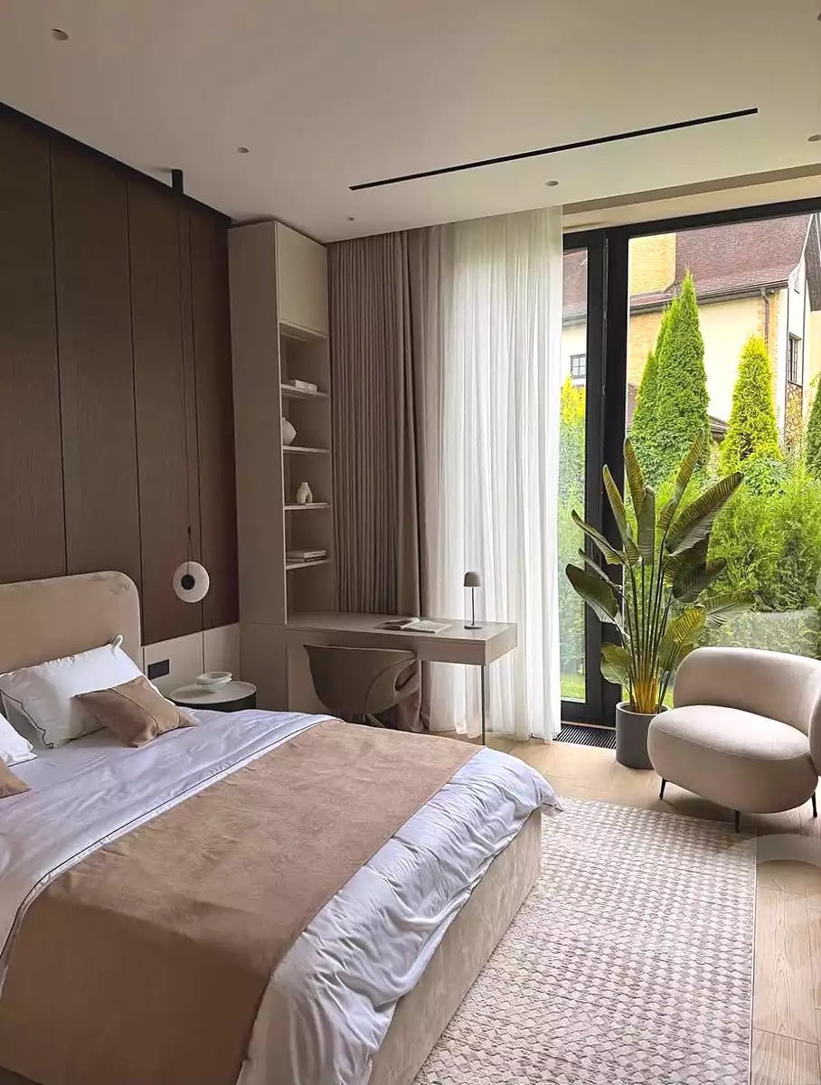 https://aqarmap.com.eg/ar/listing/7313230-for-sale-cairo-new-cairo-compounds-mountain-view1-1-compound