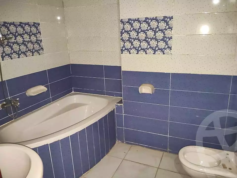 https://aqarmap.com.eg/ar/listing/7313353-for-sale-alexandria-sydy-bshr-tryq-ljysh