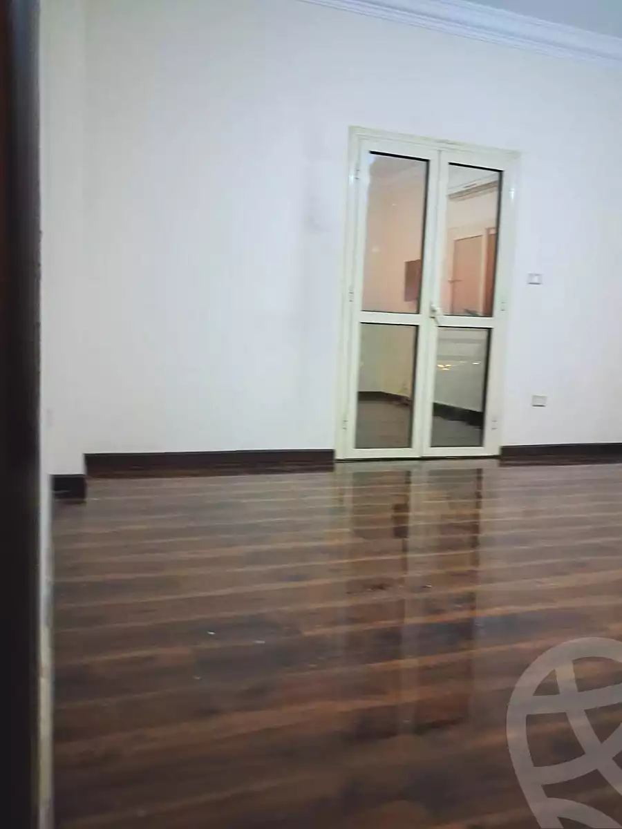 https://aqarmap.com.eg/en/listing/7313390-for-sale-cairo-new-cairo-gharb-arabila-doctor-hani-maher-st