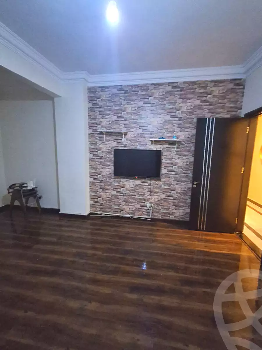 https://aqarmap.com.eg/ar/listing/7313487-for-sale-cairo-new-cairo-gharb-arabila-doctor-hani-maher-st